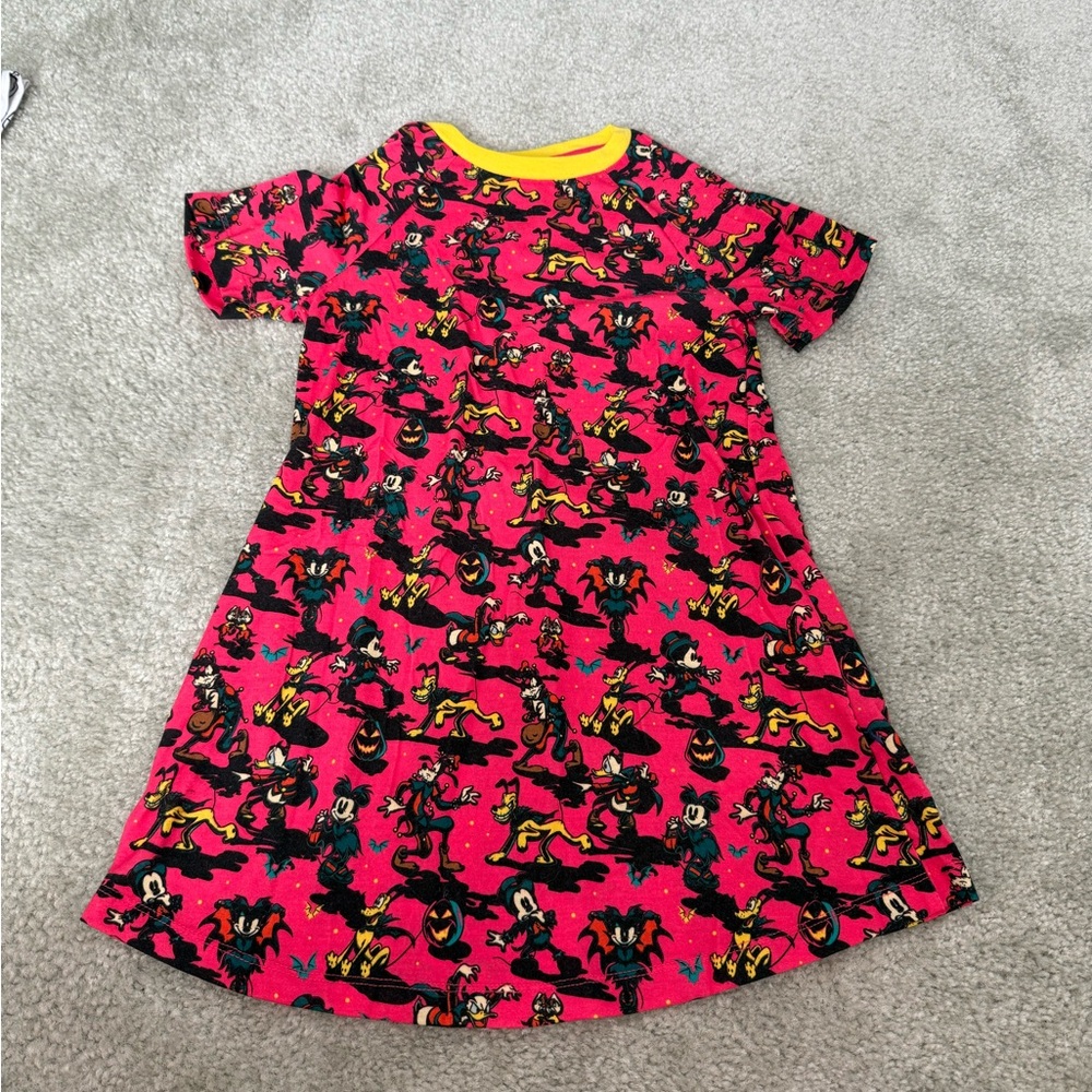 Disney Halloween nightgown